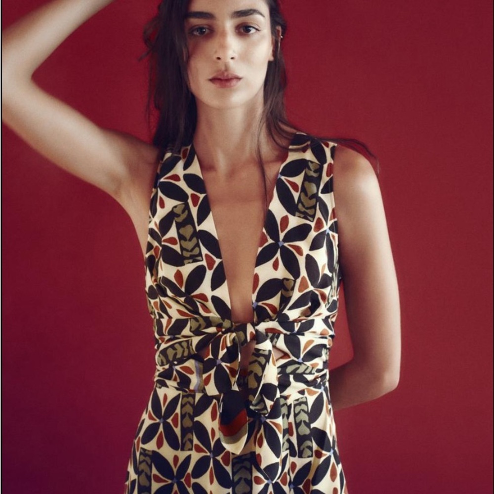 Zara Floral Patterned Sleeveless Dress, Fun and Colorful! Size Small